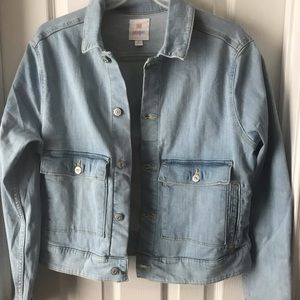 LULAROE DENIM JACKET WITH POCKETS SZ  LARGE